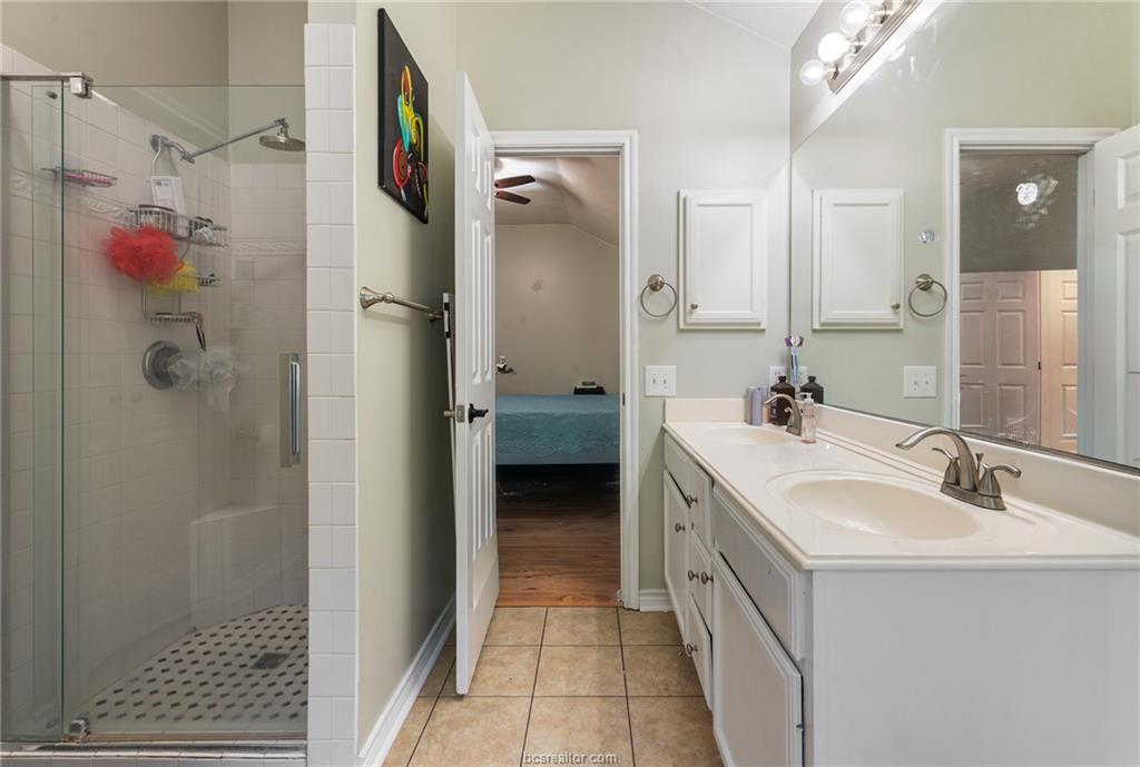 1711 Beaver Pond Court