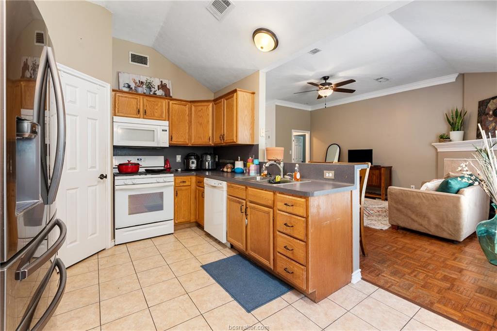 1711 Beaver Pond Court
