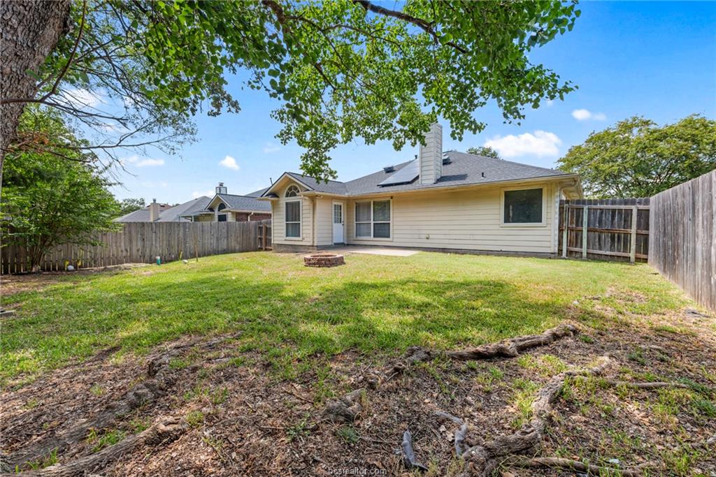 1711 Beaver Pond Court