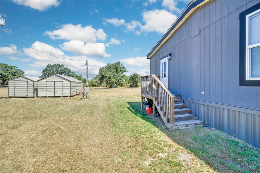 8938 OLD HIGHWAY ROAD