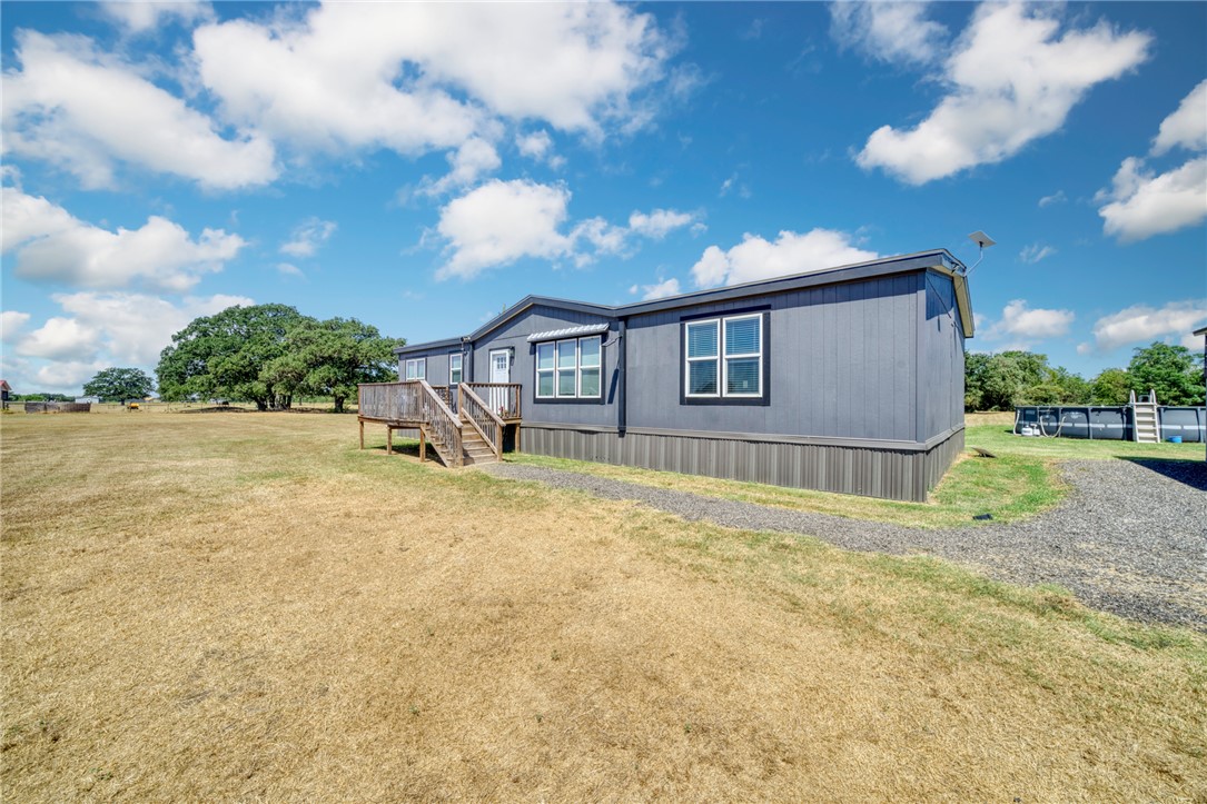 8938 OLD HIGHWAY ROAD