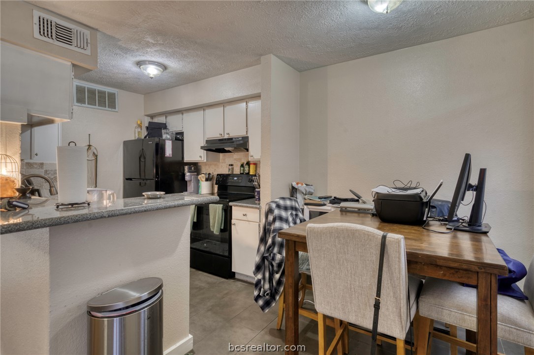 4441 Old College Road 1103