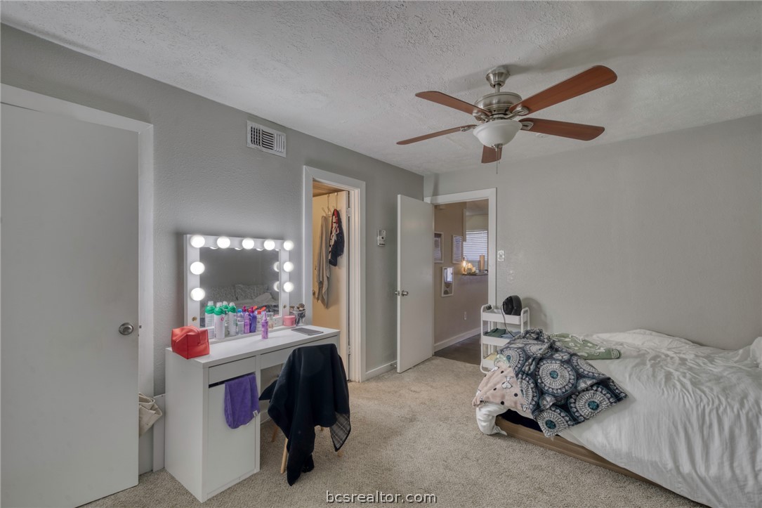4441 Old College Road 1103