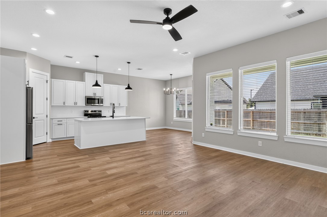 2105 Aleppo Court