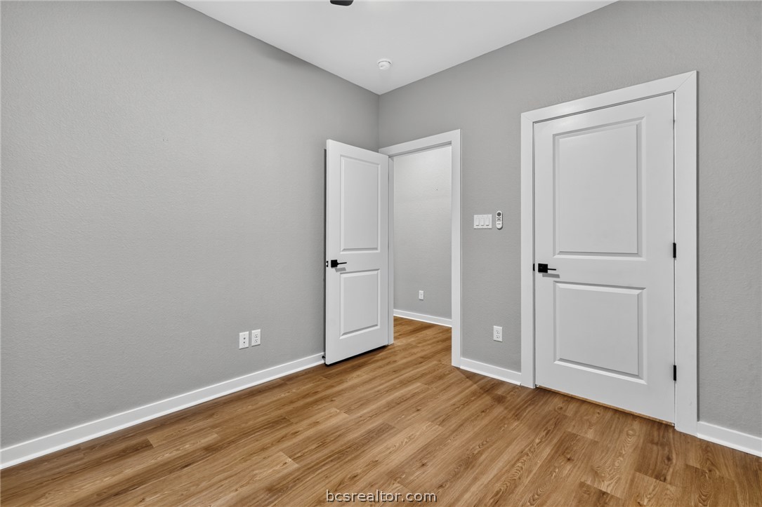 2105 Aleppo Court