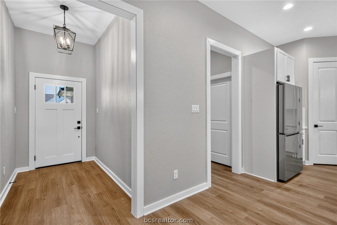 2105 Aleppo Court