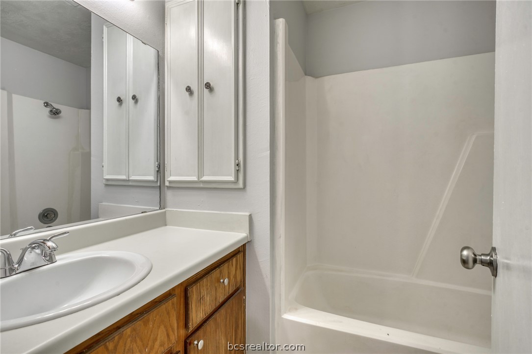 910 Spring Loop B