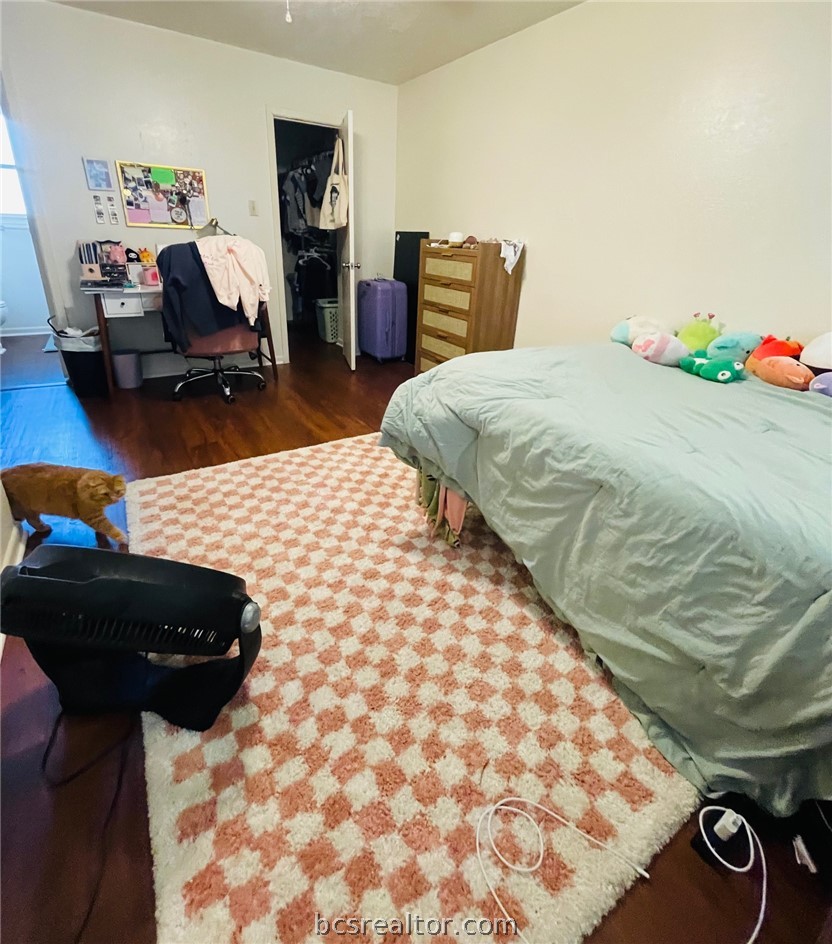 922 Spring Loop A