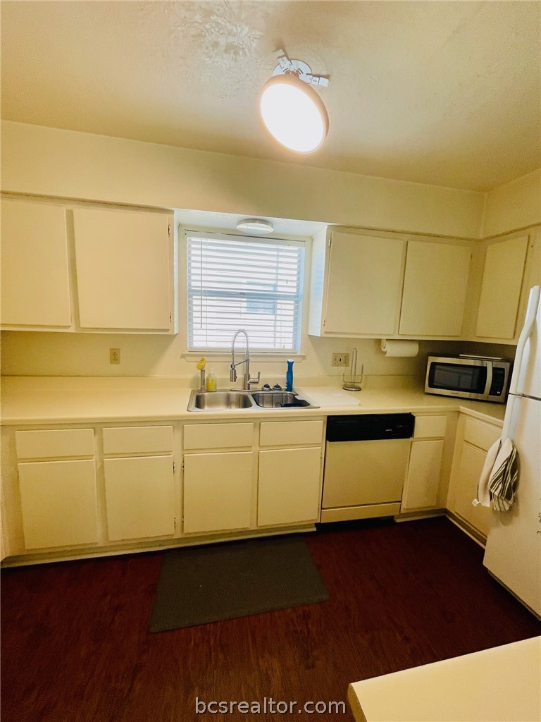 922 Spring Loop A