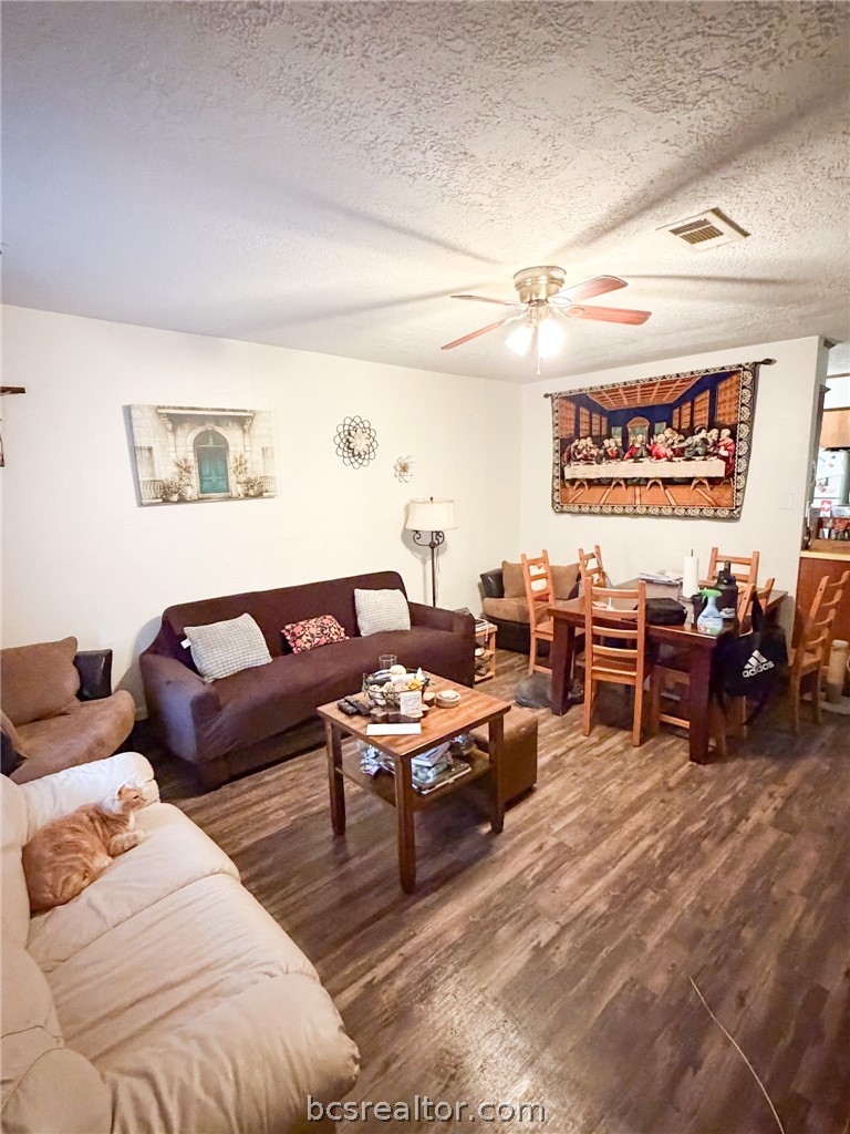 1225 Airline Drive