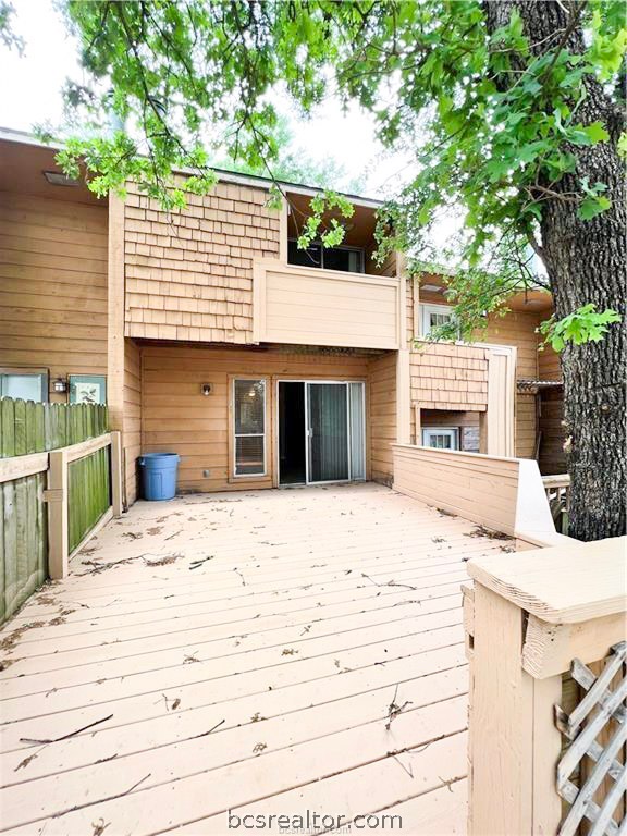 3802 College Main Street 8