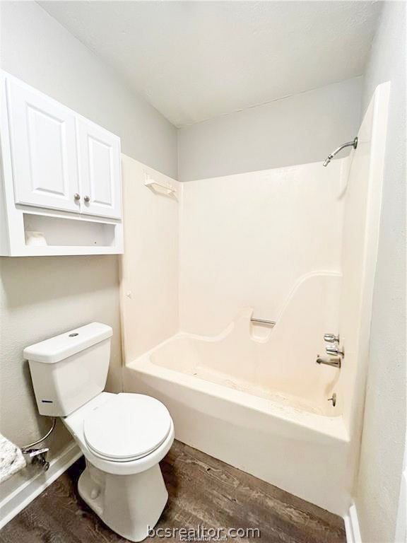 3802 College Main Street 8