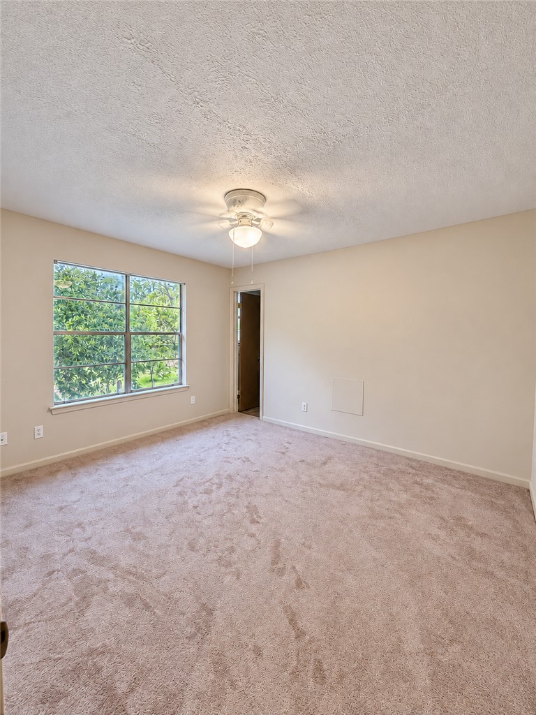 2801 Oakside Drive