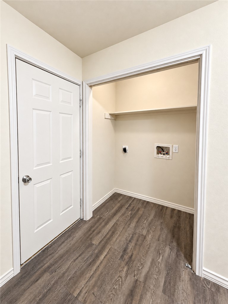 2801 Oakside Drive
