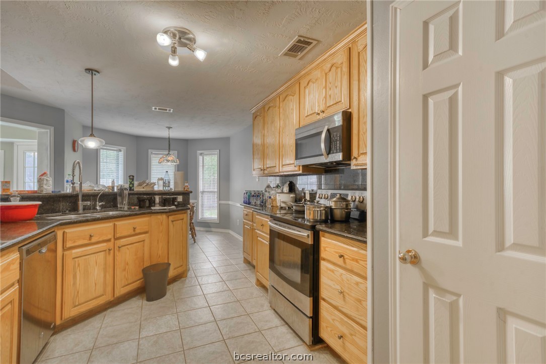 3303 Von Trapp Lane