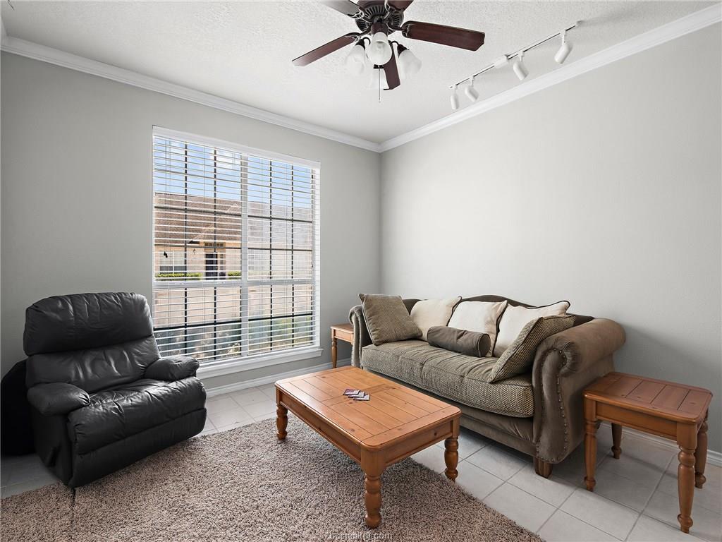 251 Navarro Drive