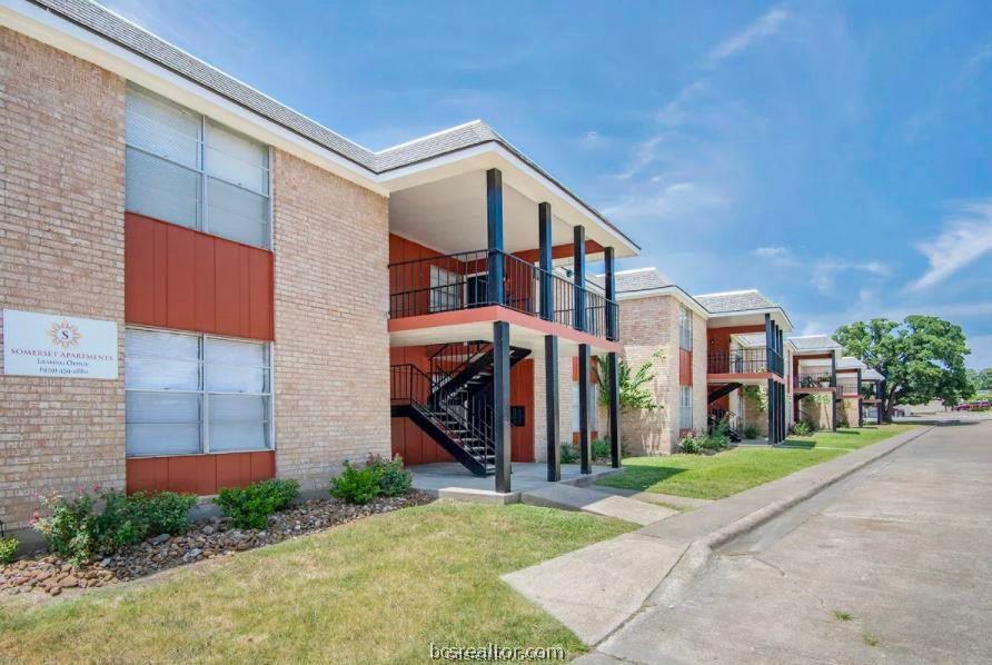 3800 East 29th Street 14