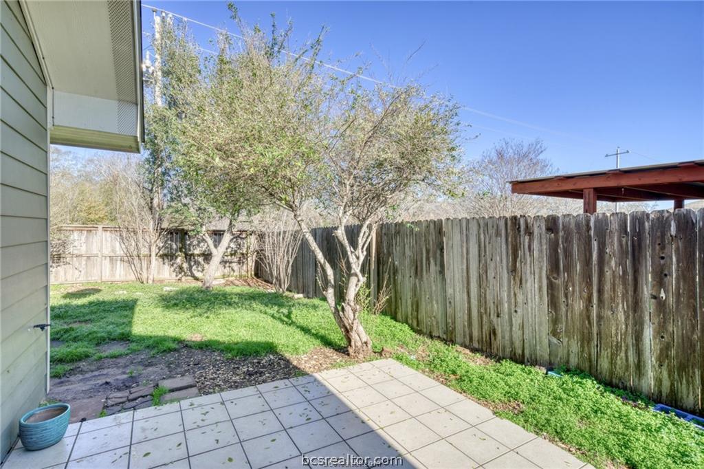 1015 Fallbrook