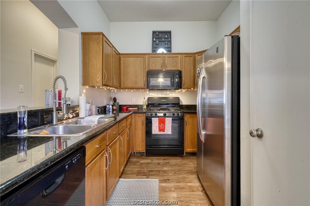 1015 Fallbrook