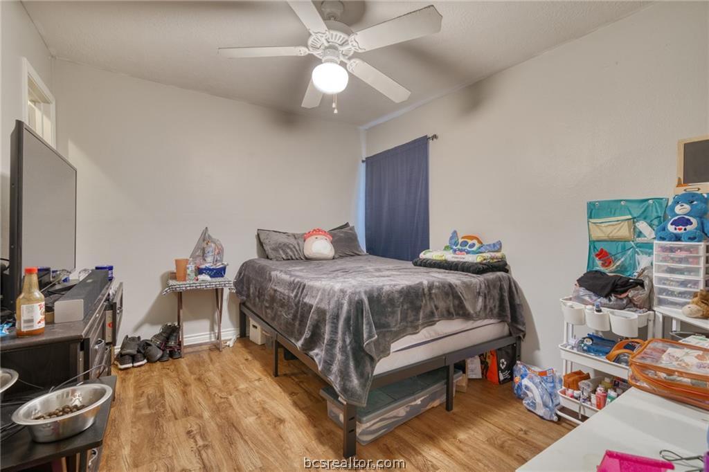 1015 Fallbrook