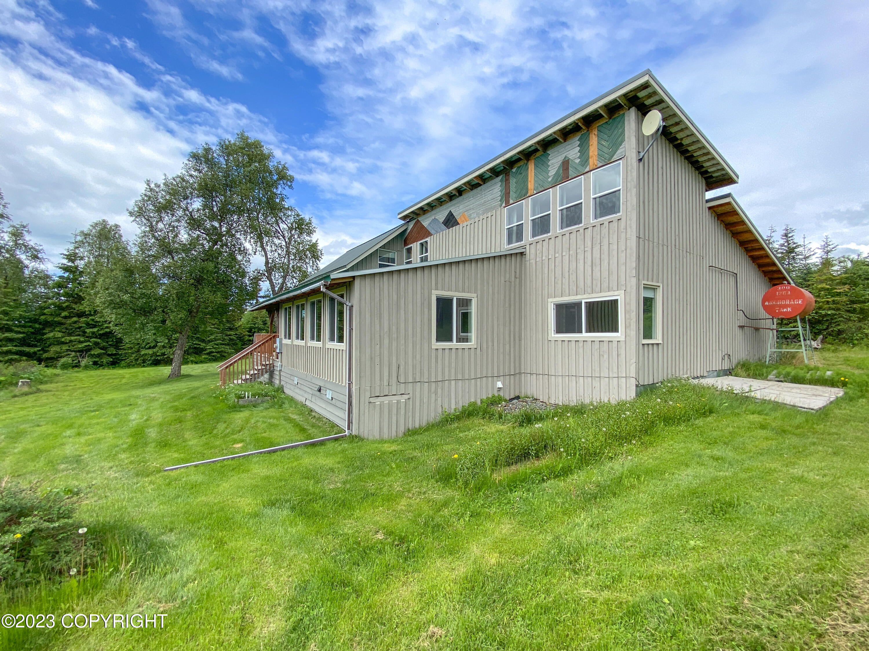 38450 Woody Circle