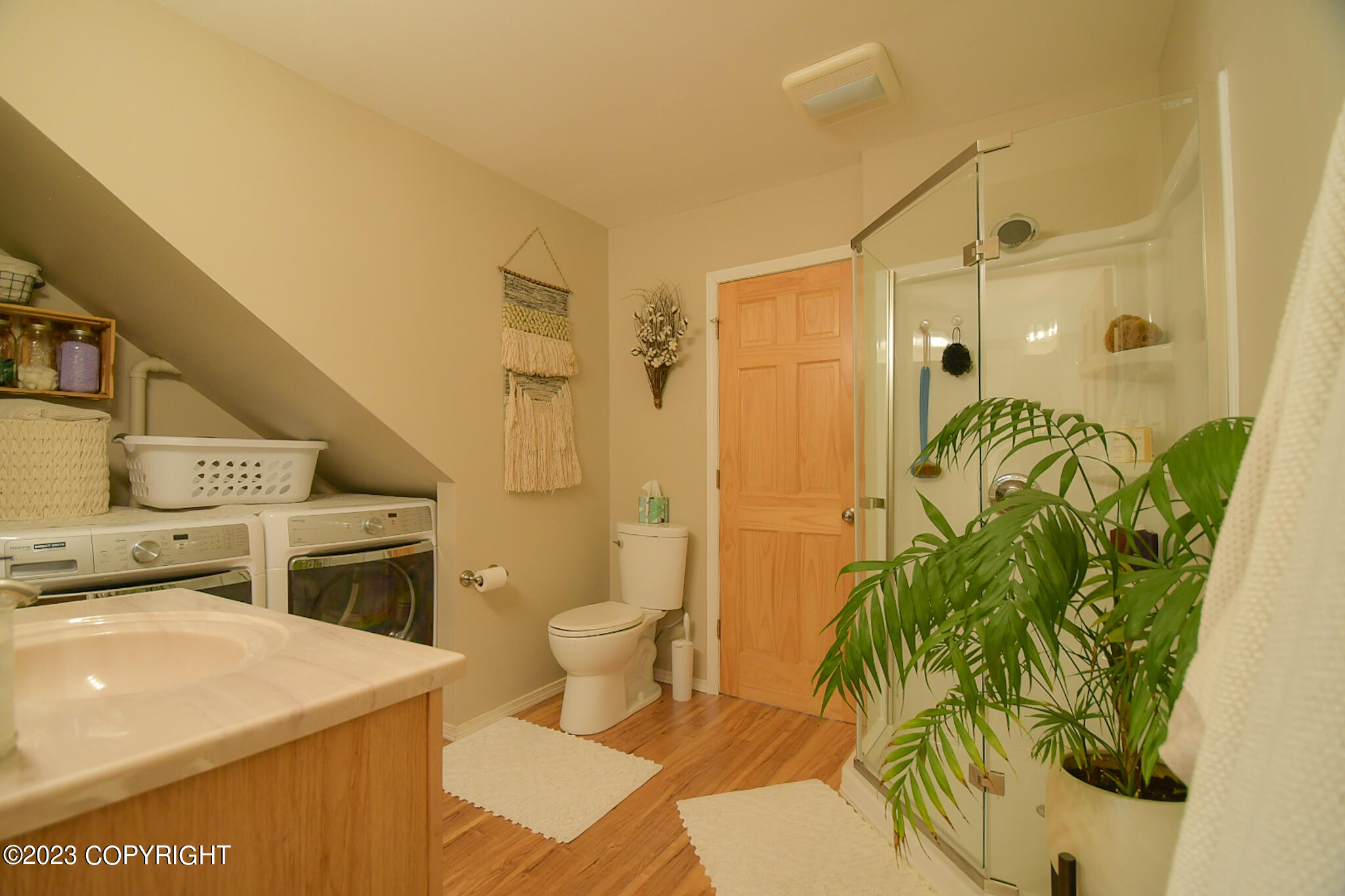 38450 Woody Circle
