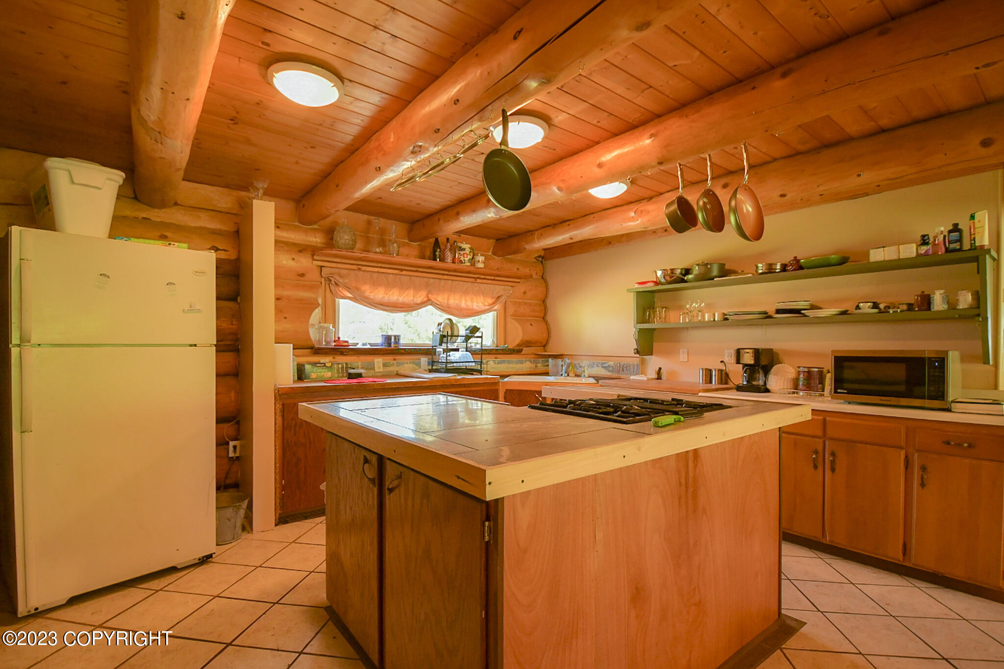 1916 Barnhardt Lane