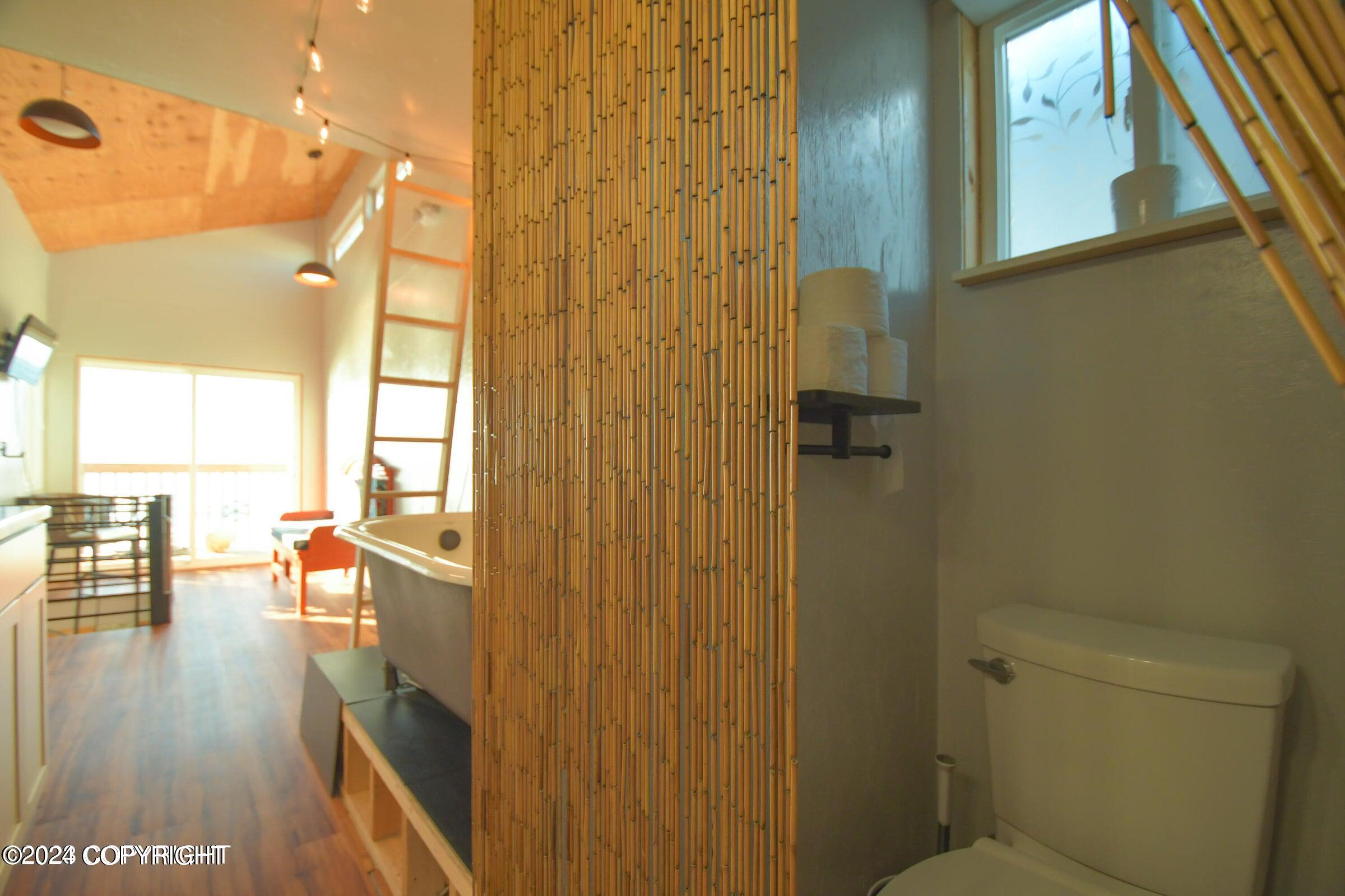4025 Homer Spit Road Unit: 11