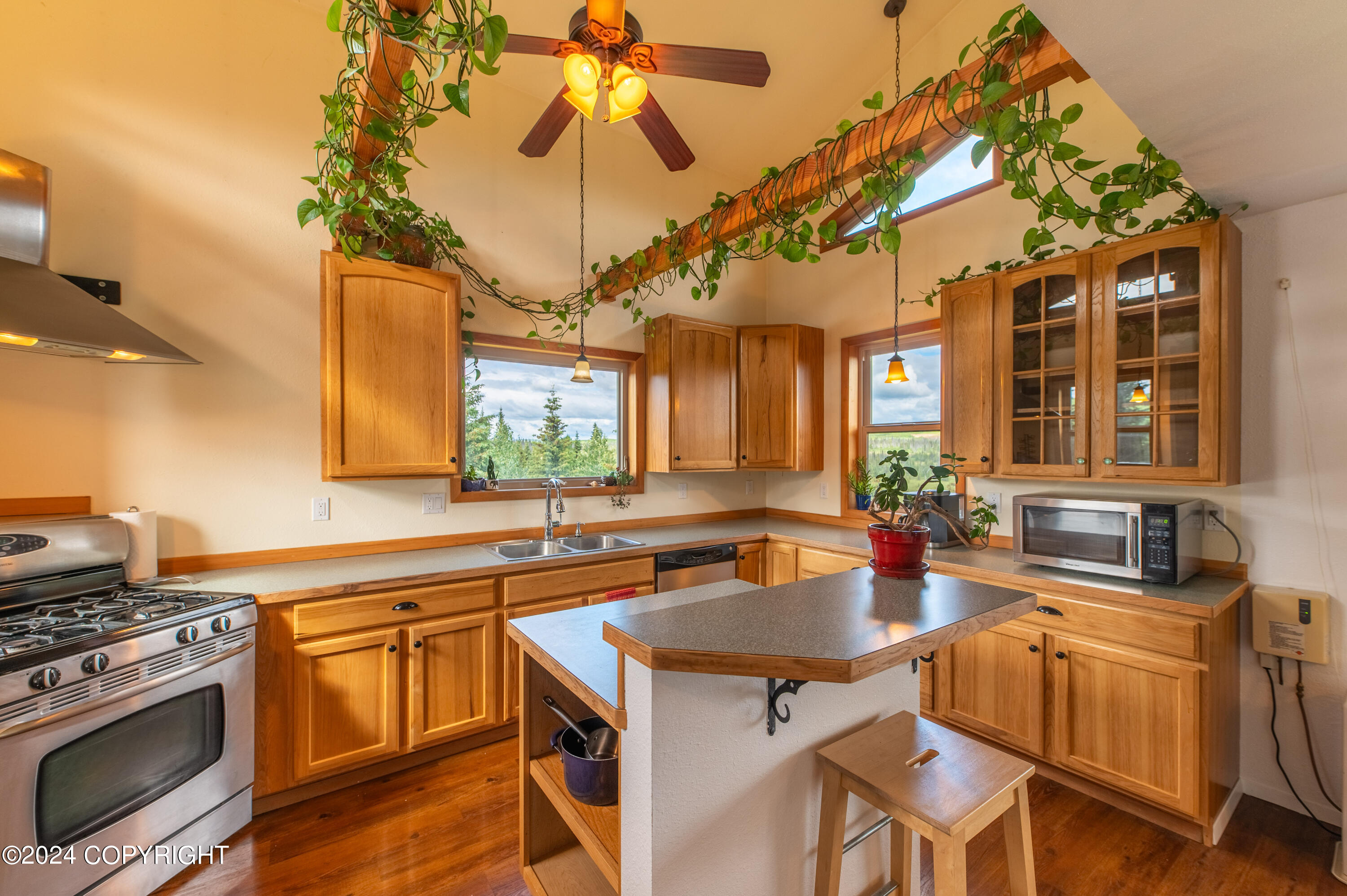 35554 Beaver Creek Road