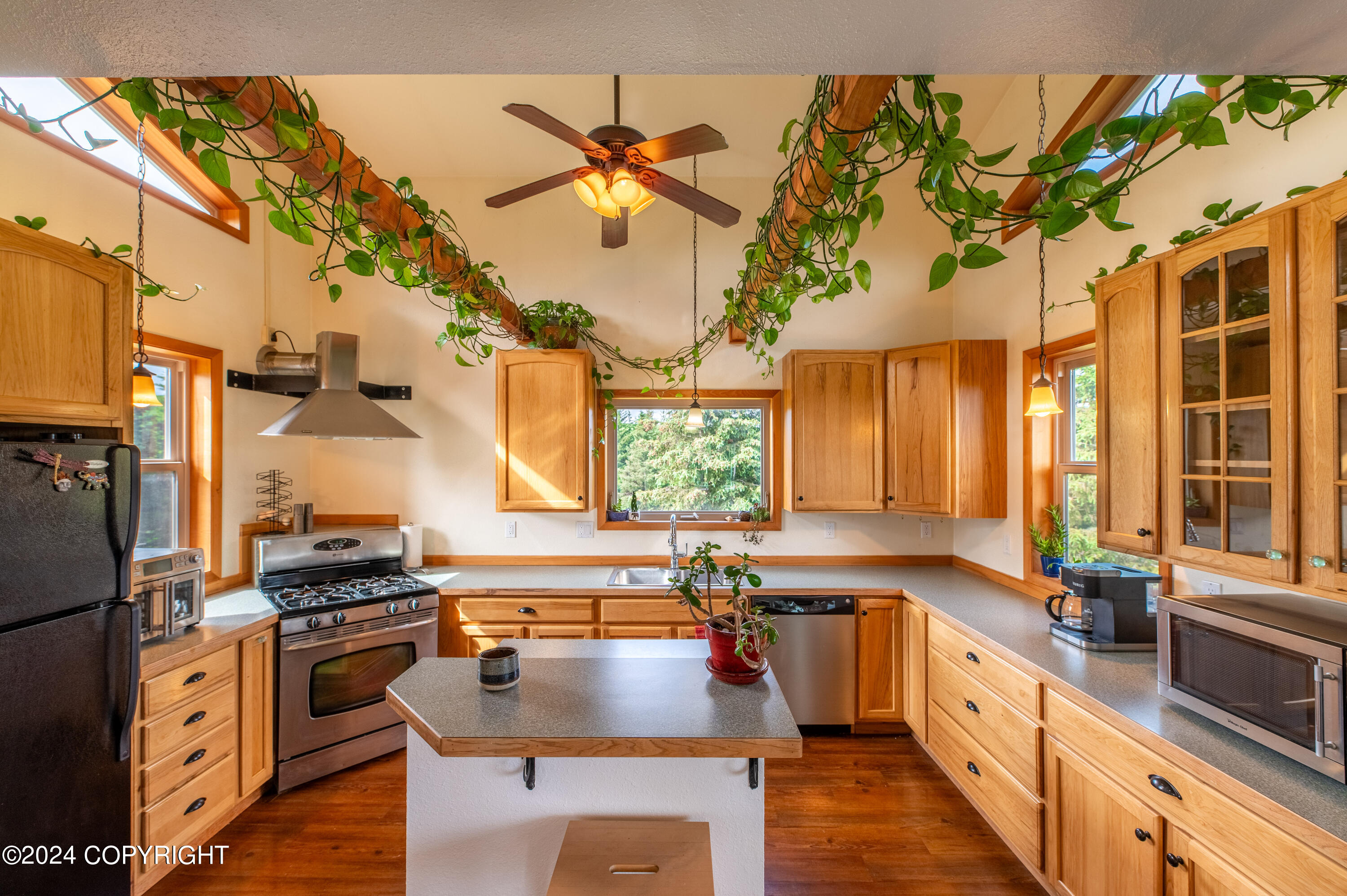 35554 Beaver Creek Road
