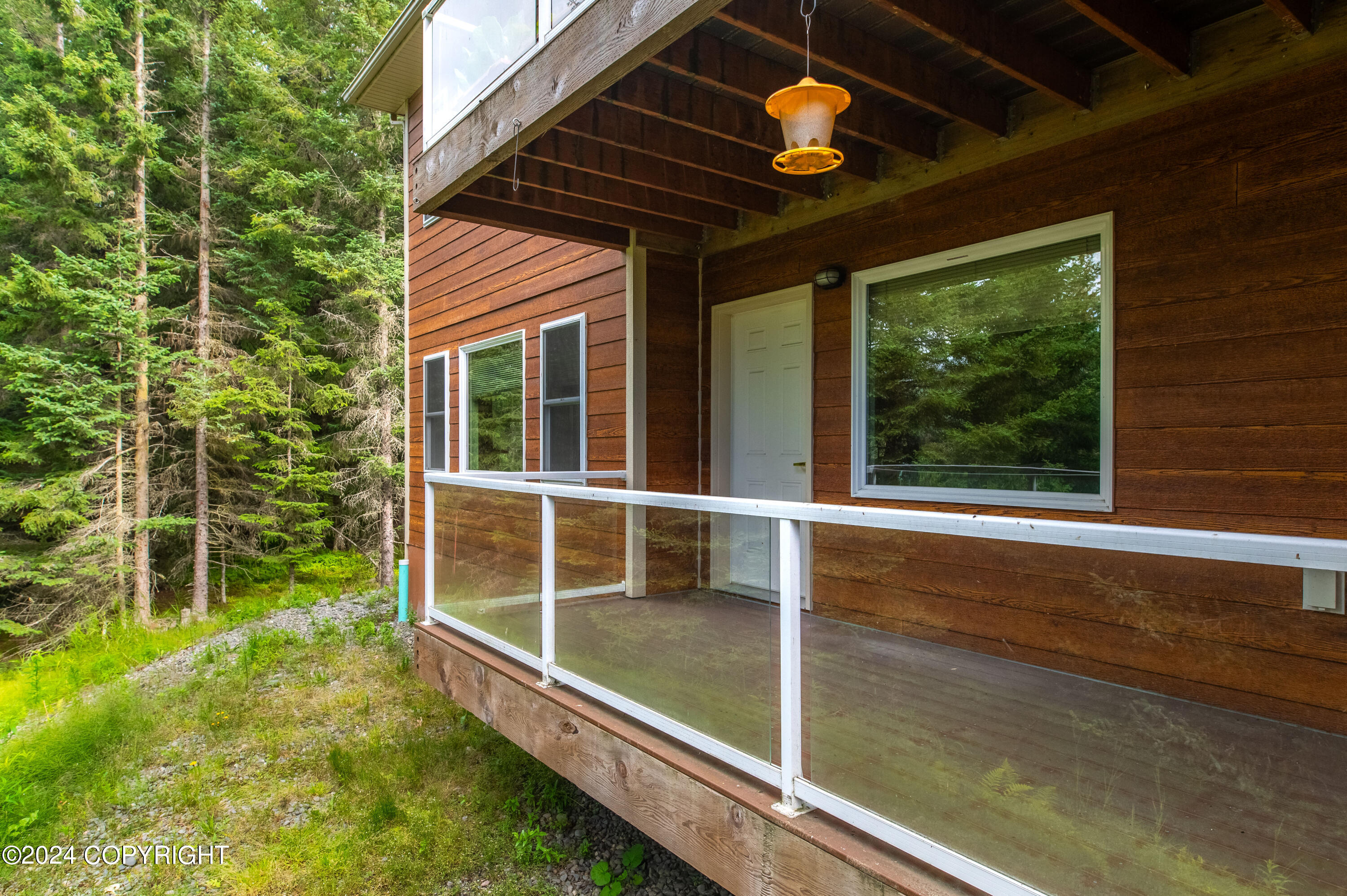 1496 Lakeshore Drive