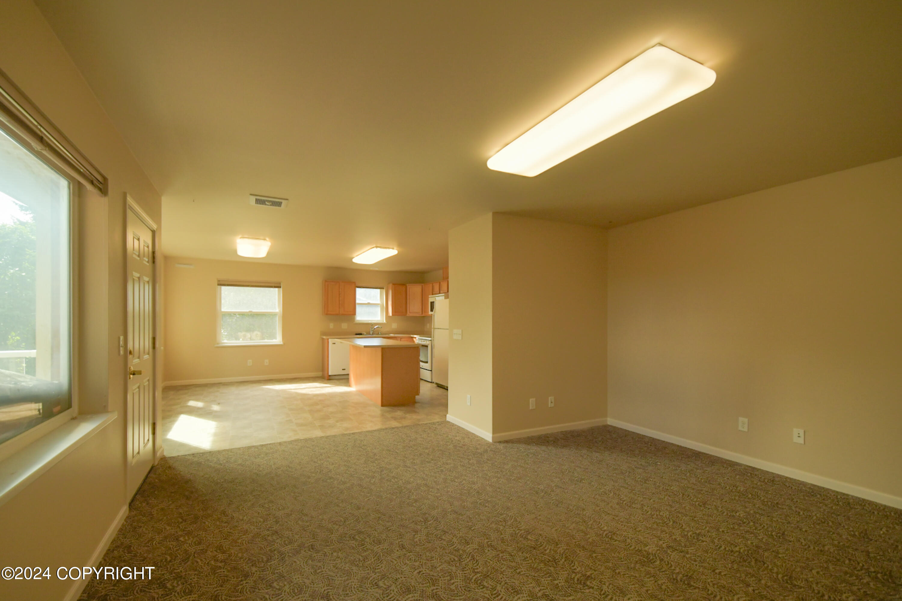 1496 Lakeshore Drive