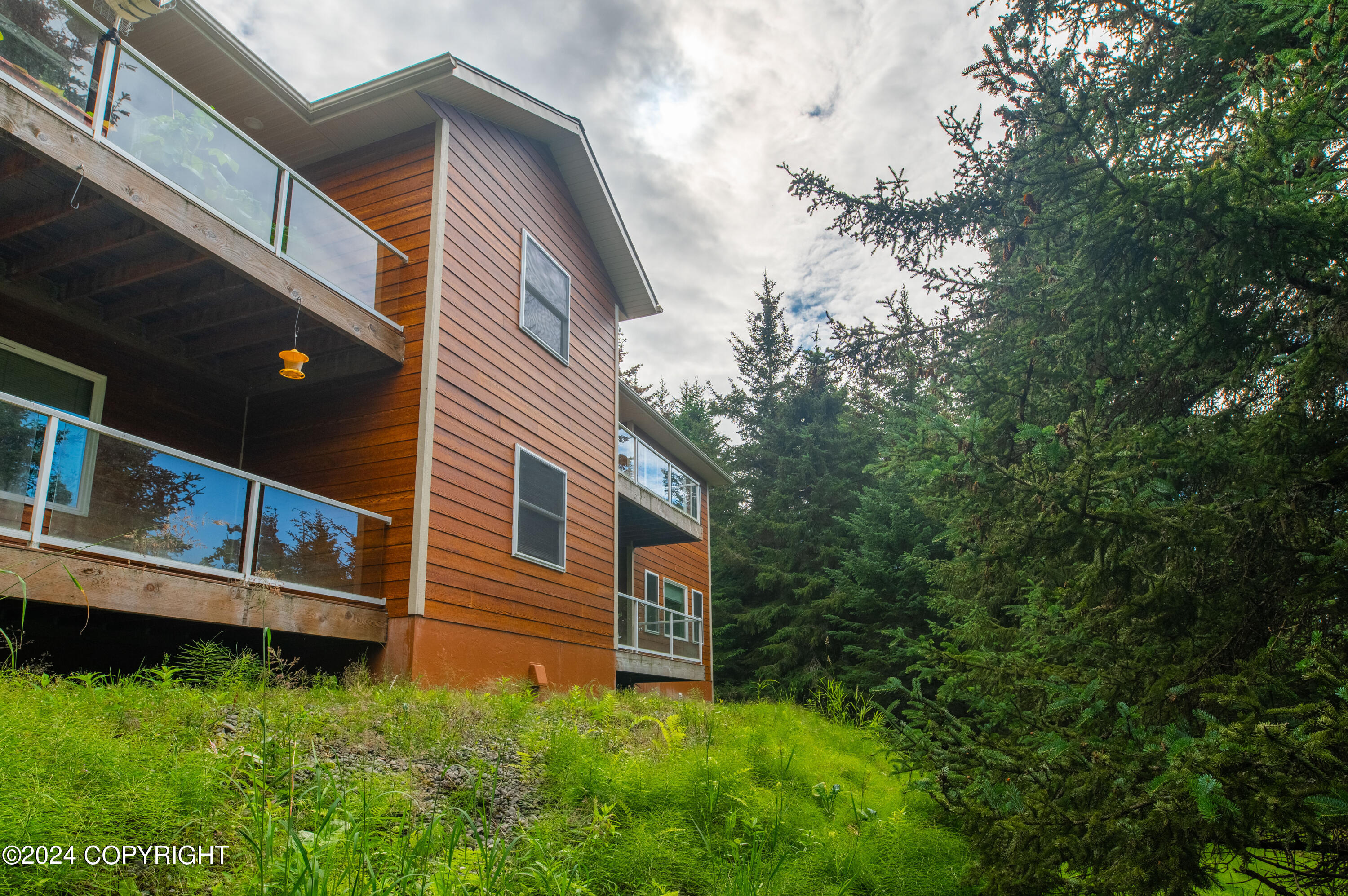 1496 Lakeshore Drive