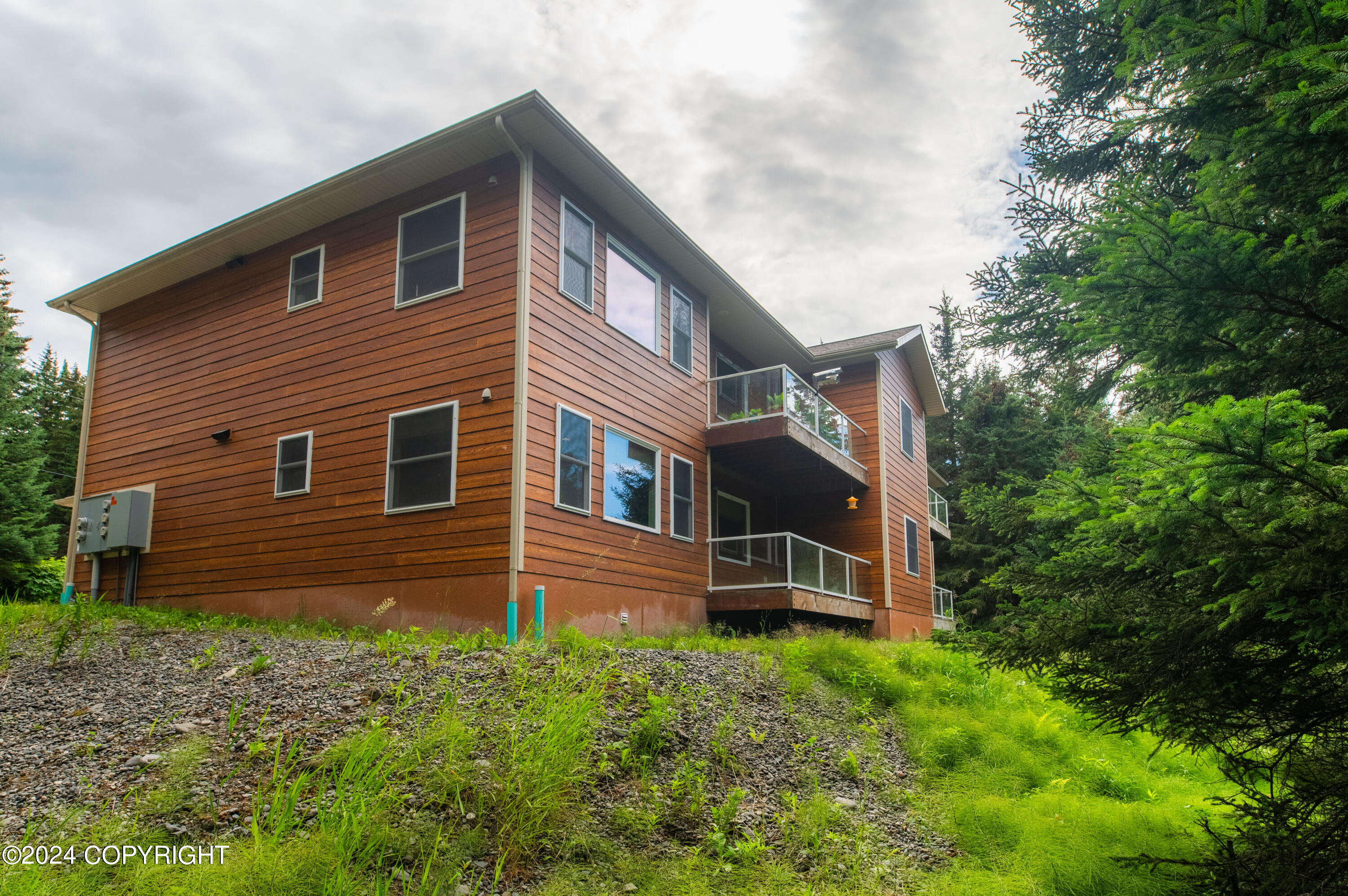 1496 Lakeshore Drive