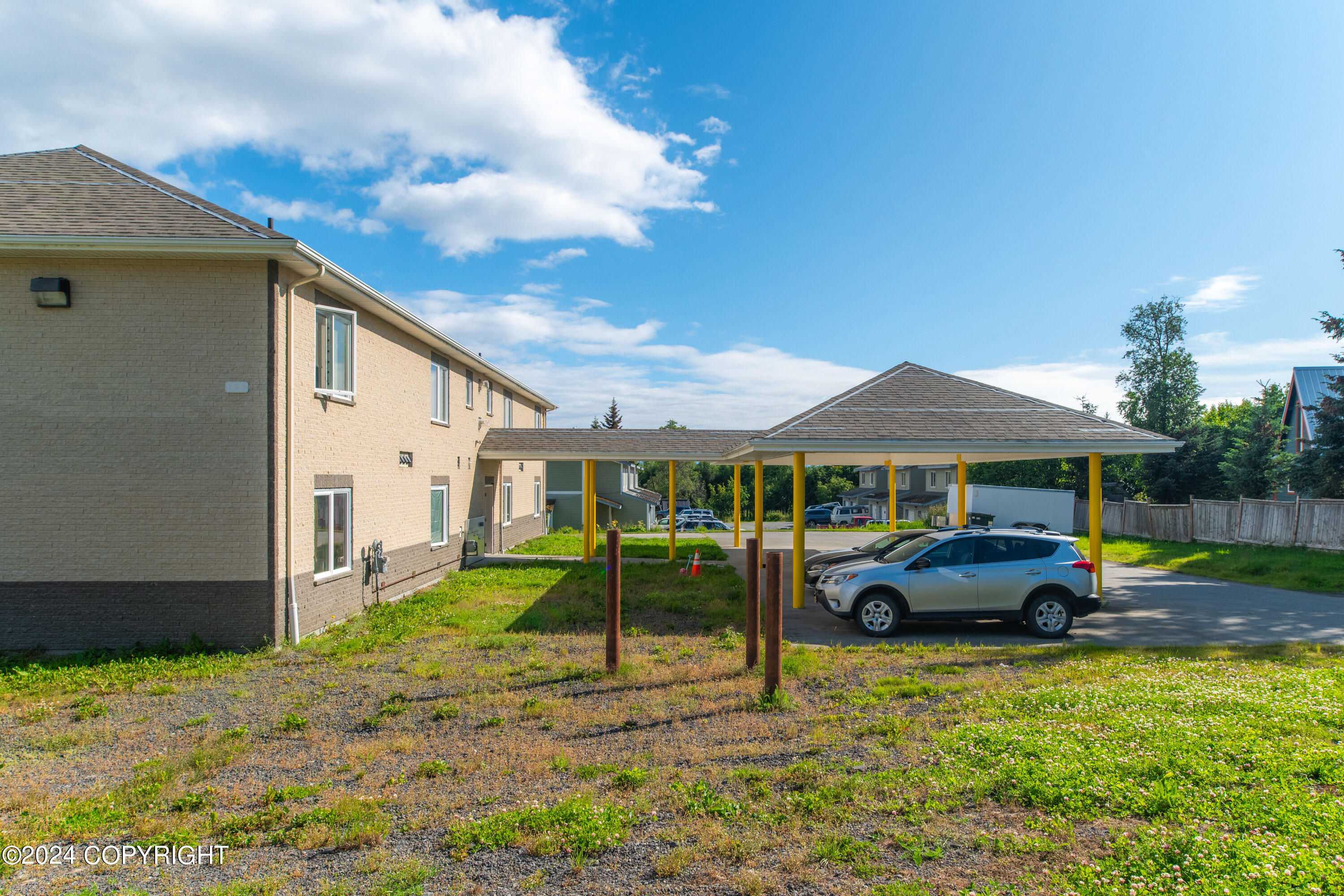 109 W Cityview Avenue