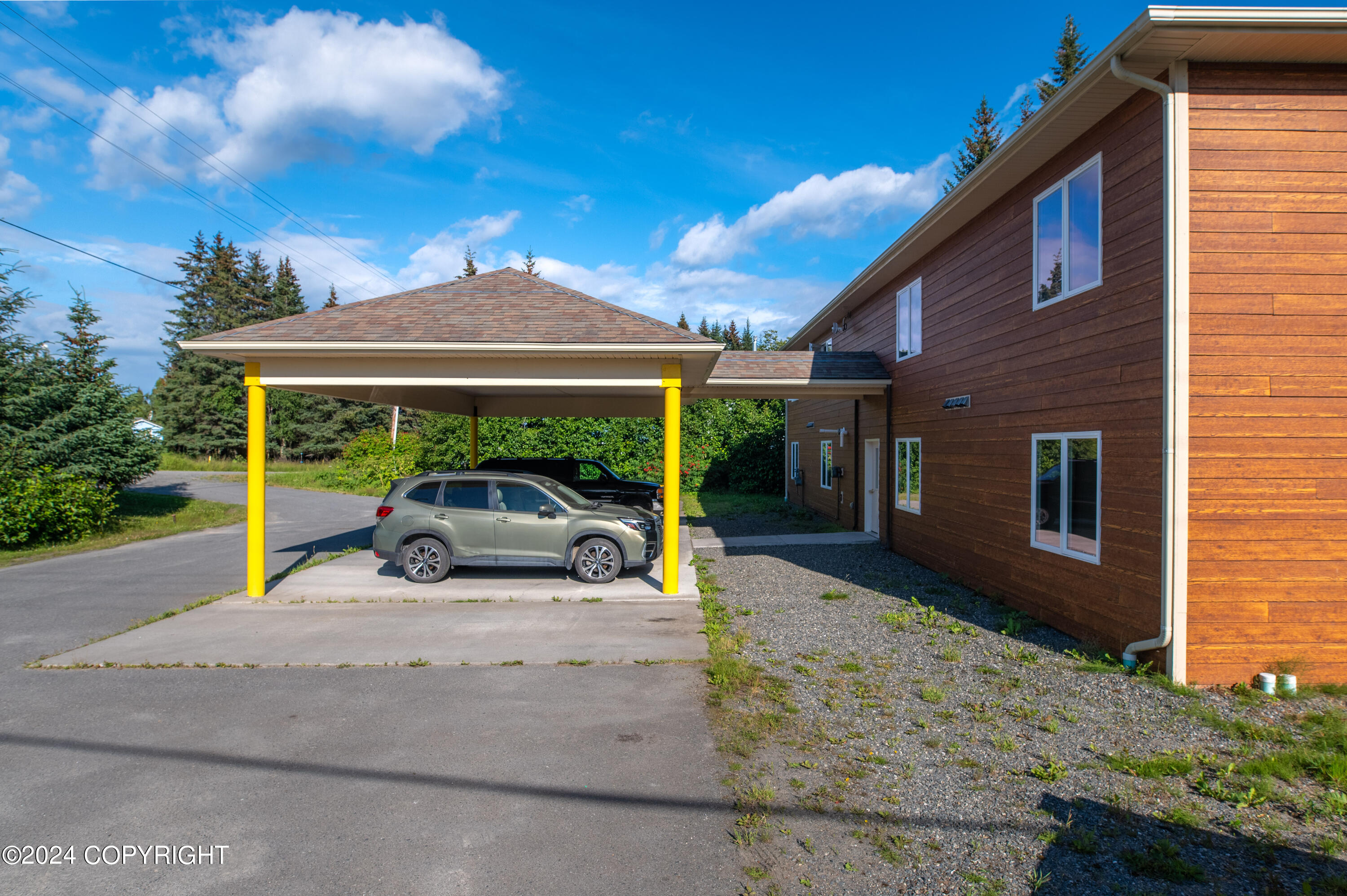 357 E Fairview Avenue