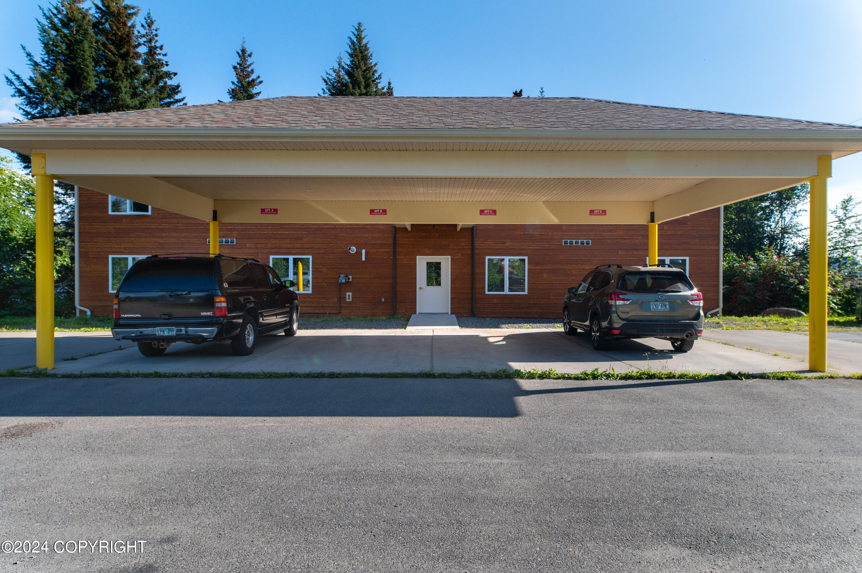 357 E Fairview Avenue