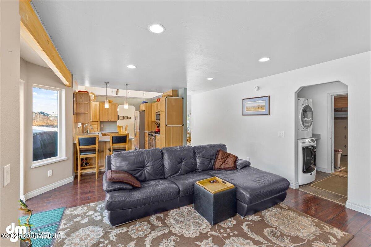 980 Shelley Avenue