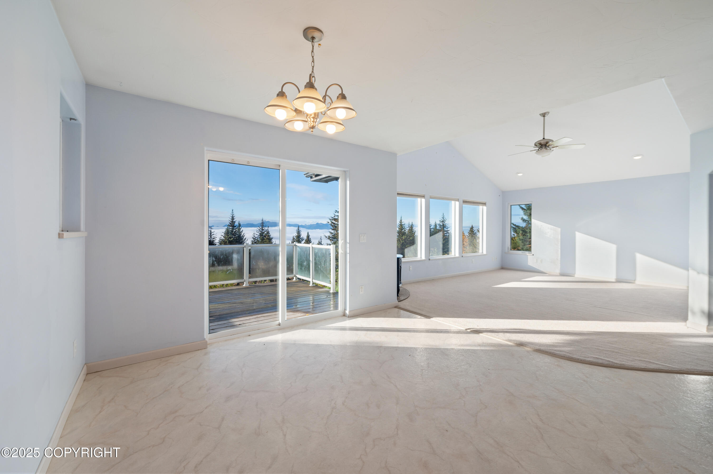 1384 Race Road