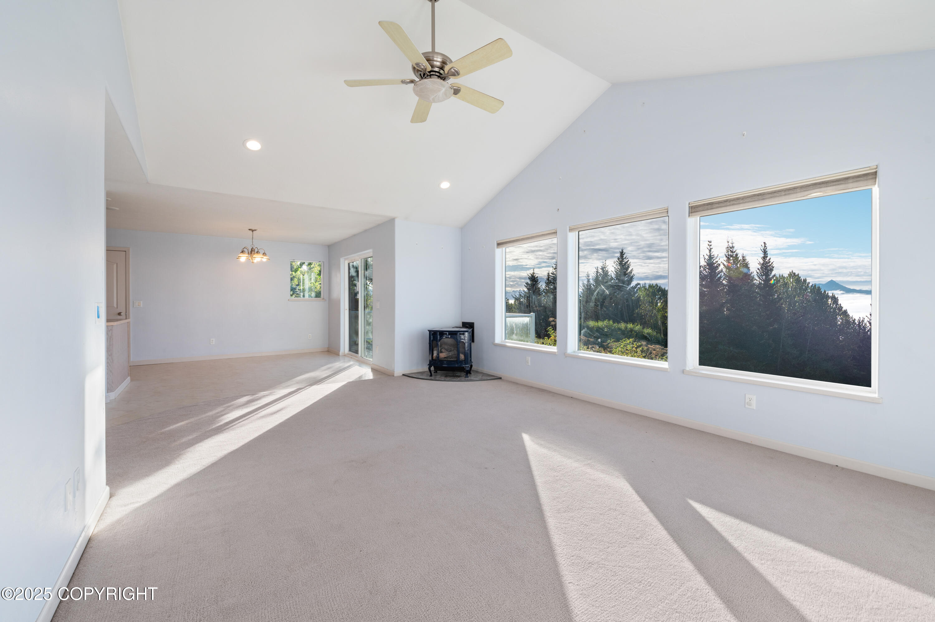 1384 Race Road