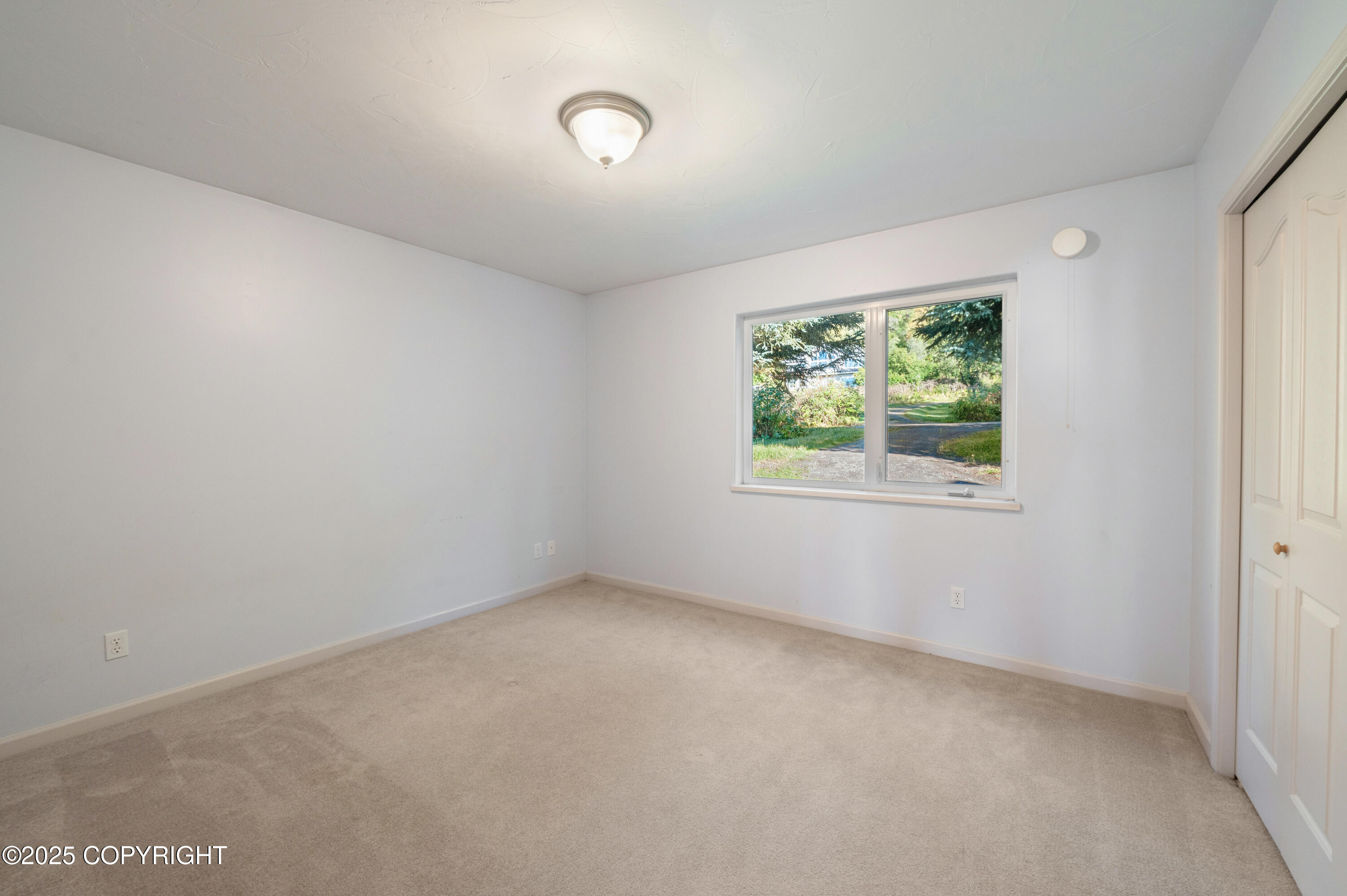 1384 Race Road