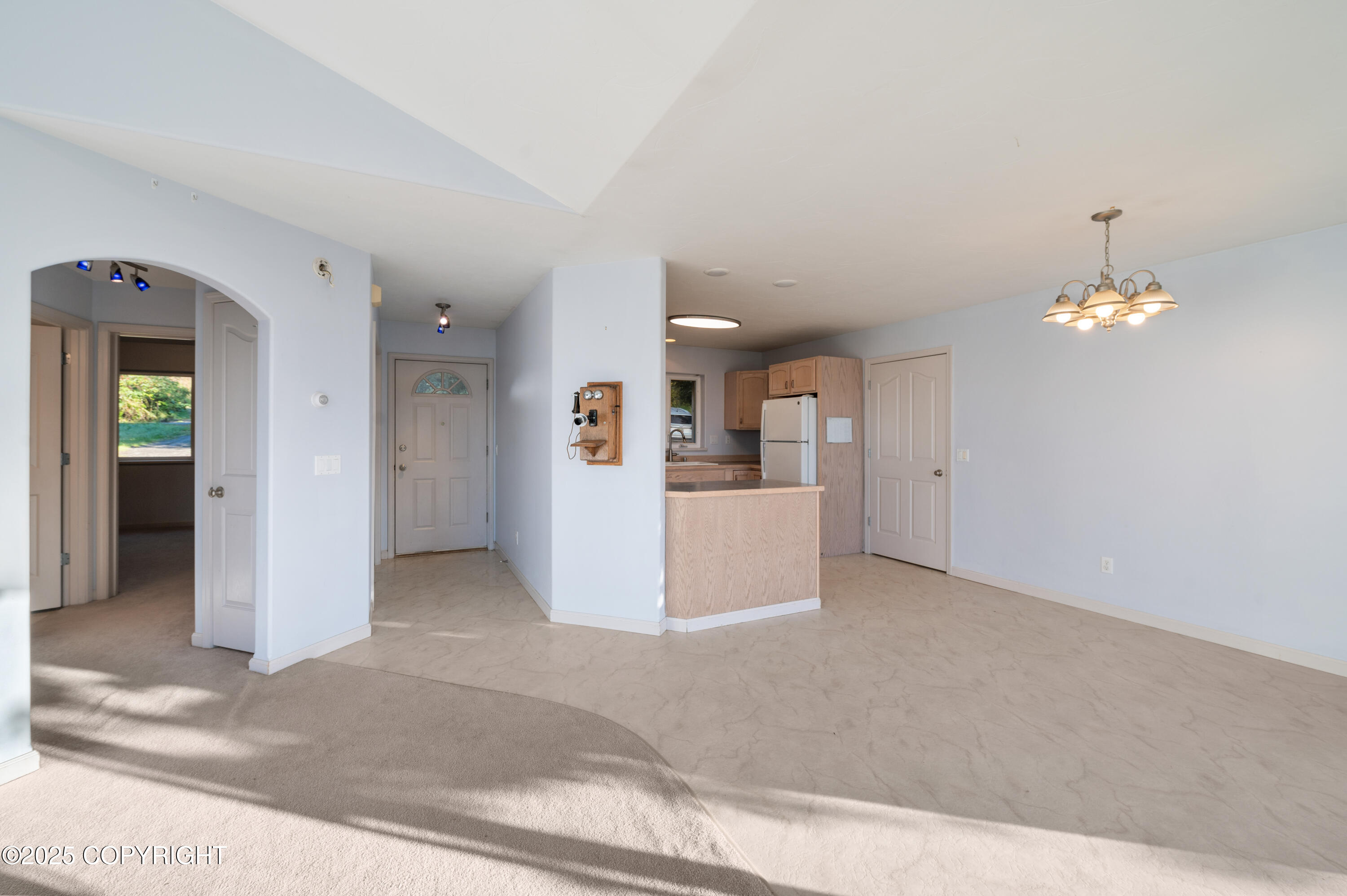 1384 Race Road