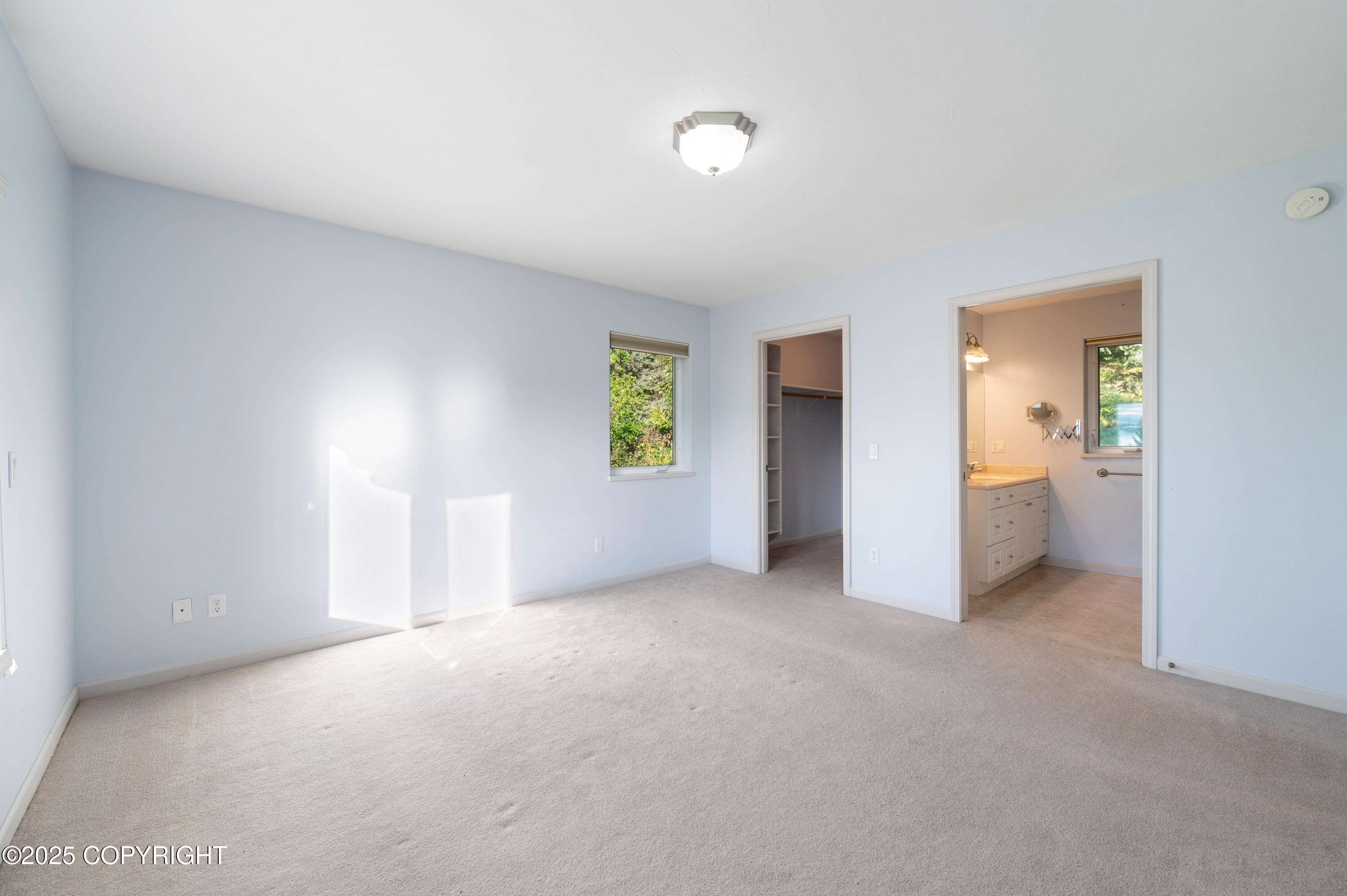 1384 Race Road