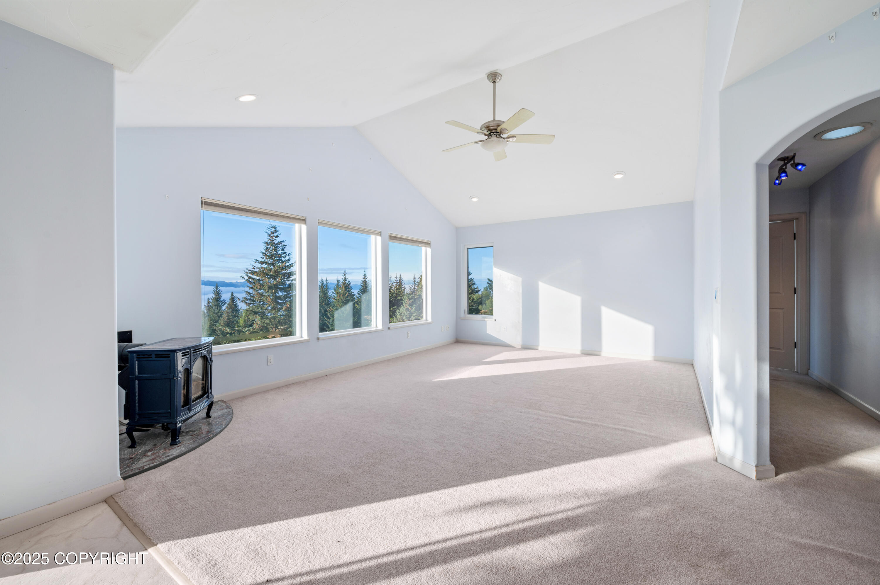 1384 Race Road