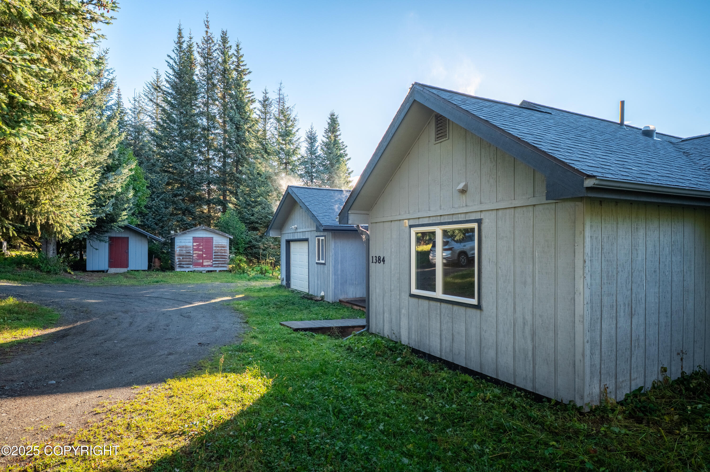 1384 Race Road