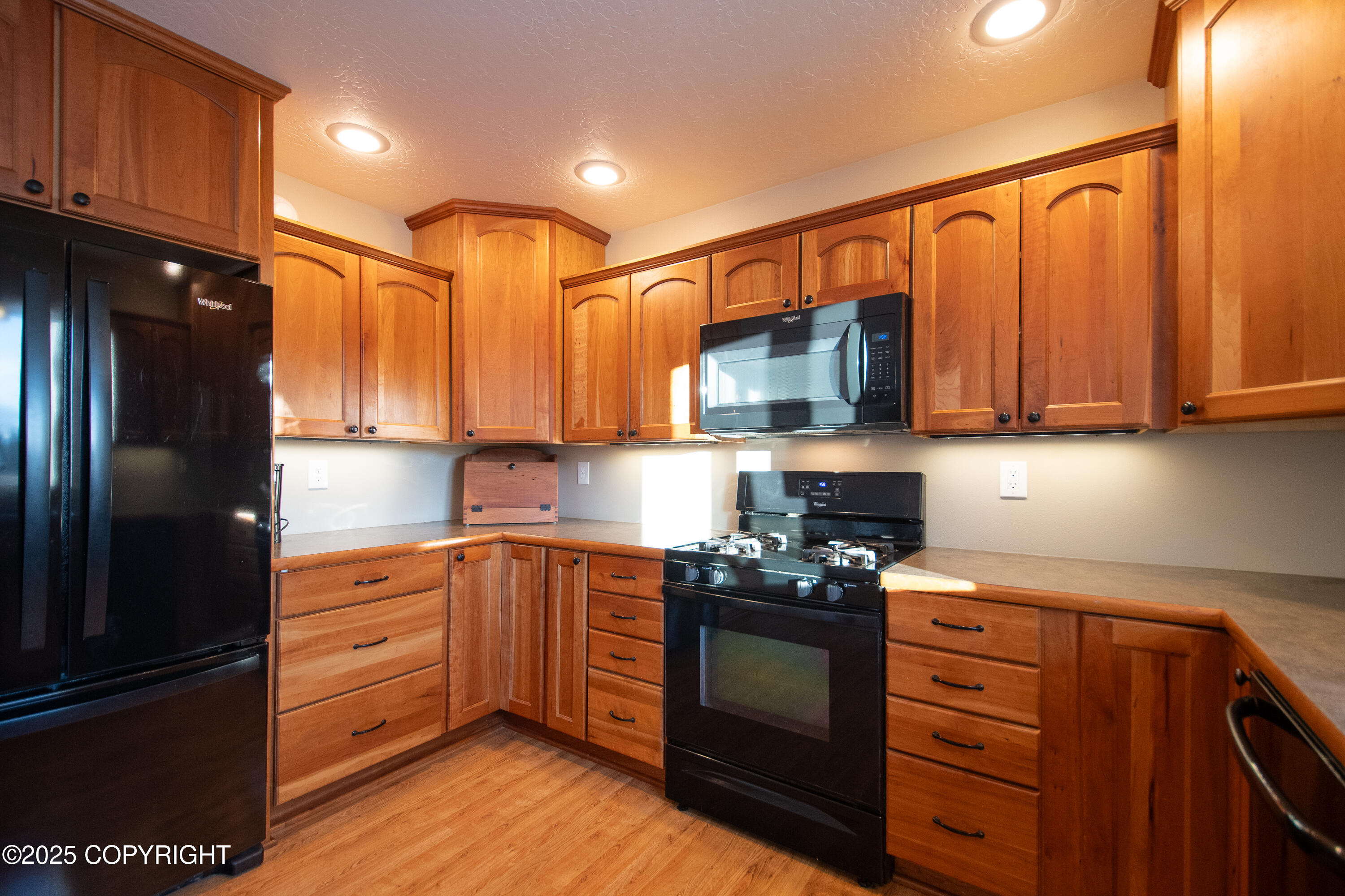 925 Soundview Avenue