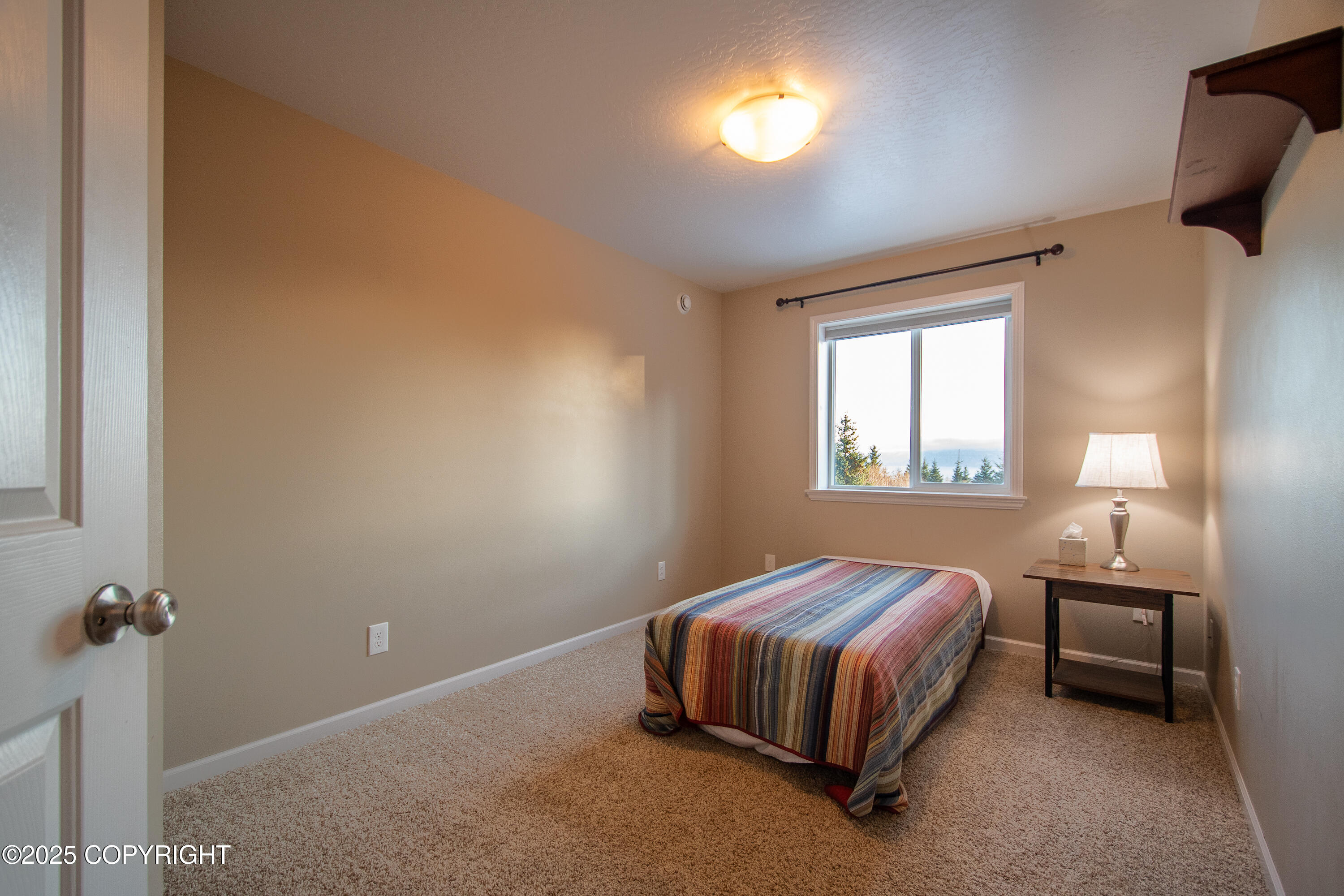 925 Soundview Avenue