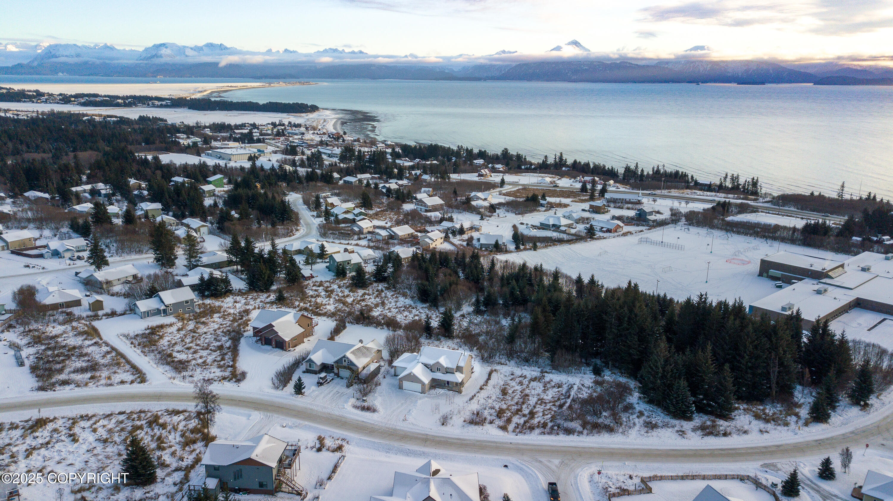 925 Soundview Avenue