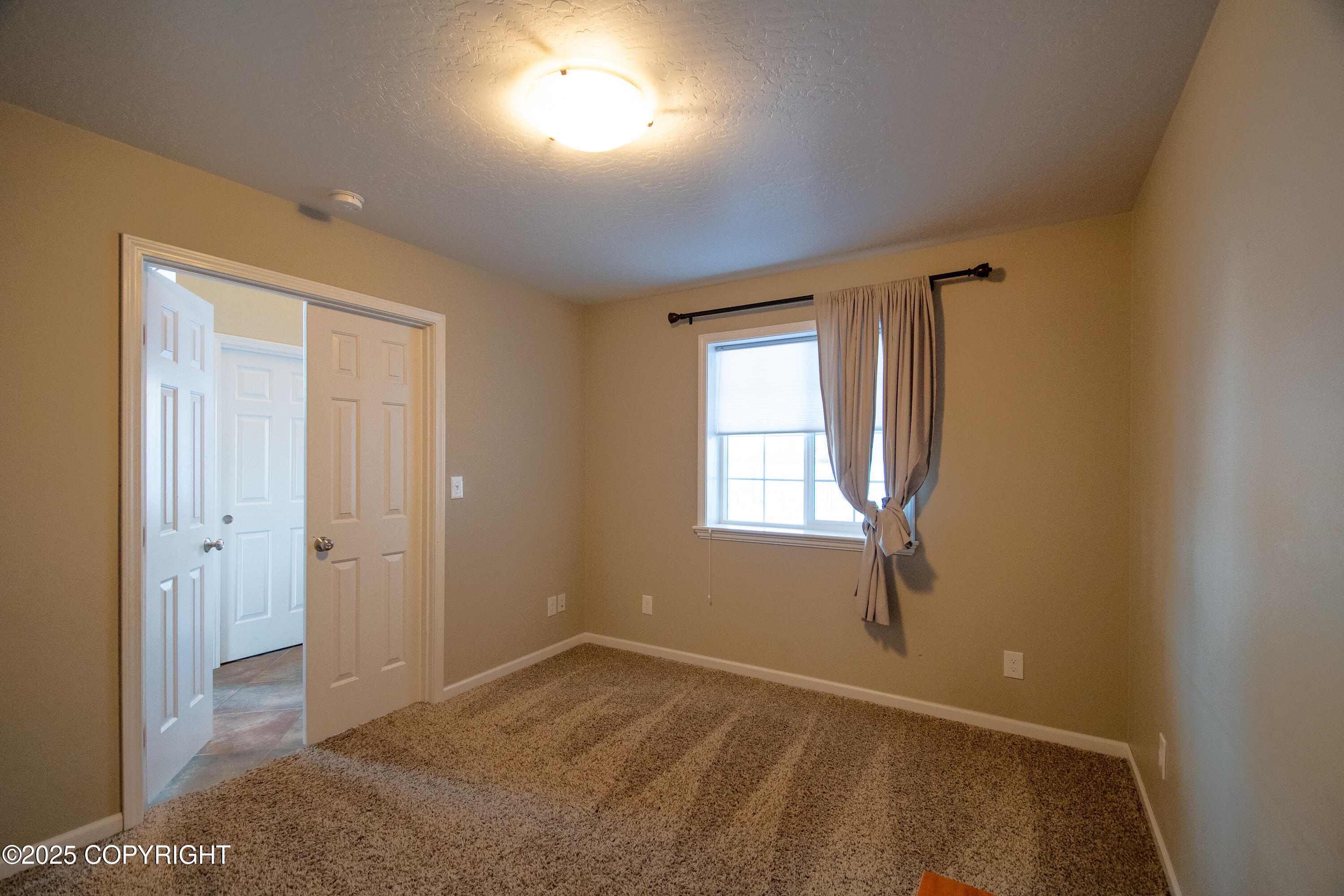 925 Soundview Avenue