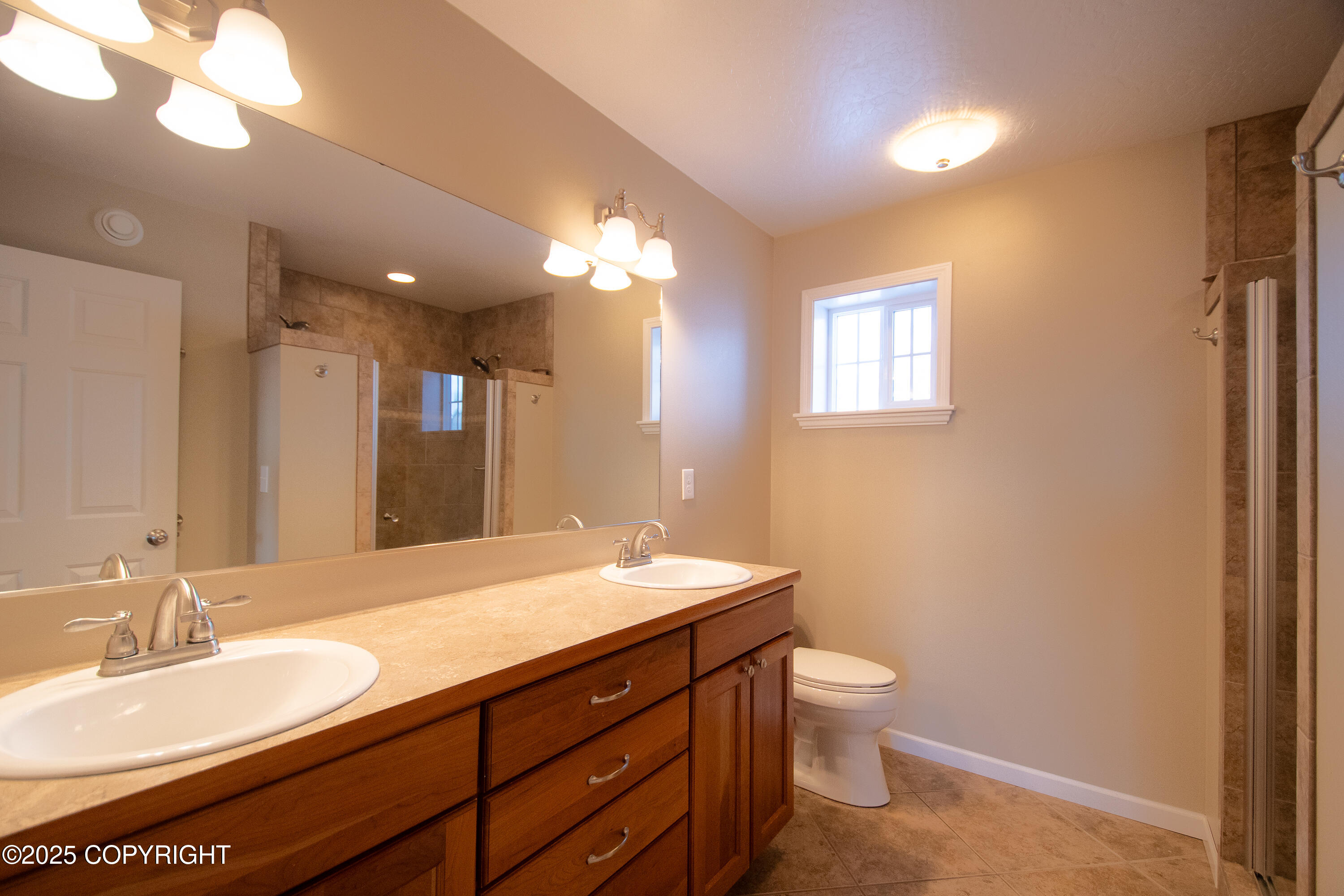 925 Soundview Avenue